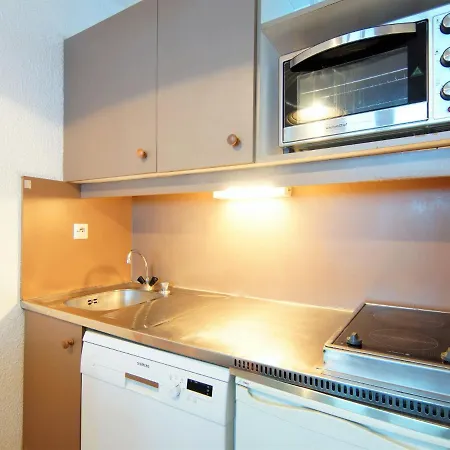 Lägenhet Le Grepon-1 By Interhome Chamonix